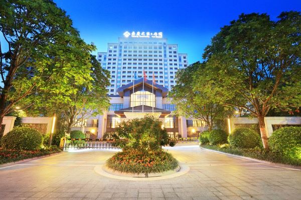 1645759353785064649.jpg 1628607071391927.jpg