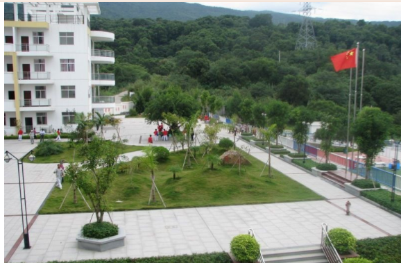 1658740075480095423.png 福建.png